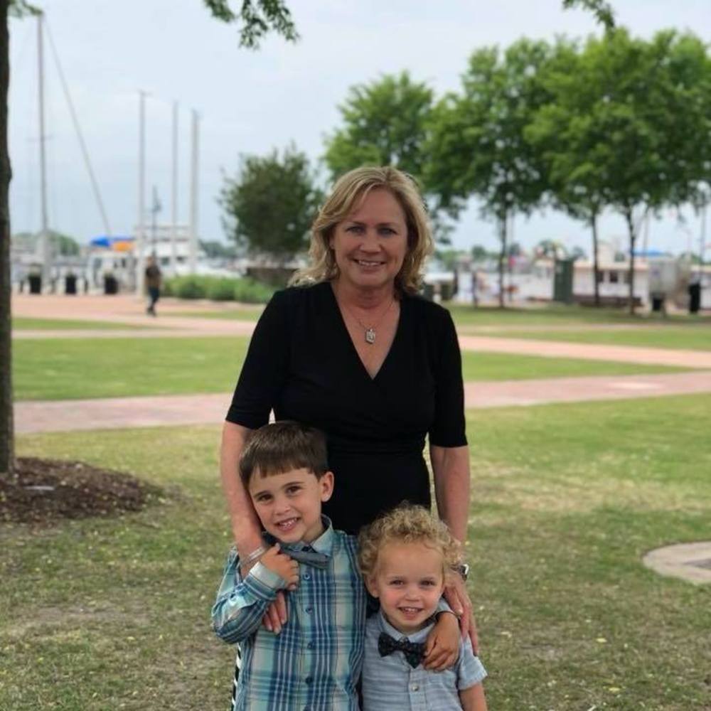 Meet your Posher, Pamela